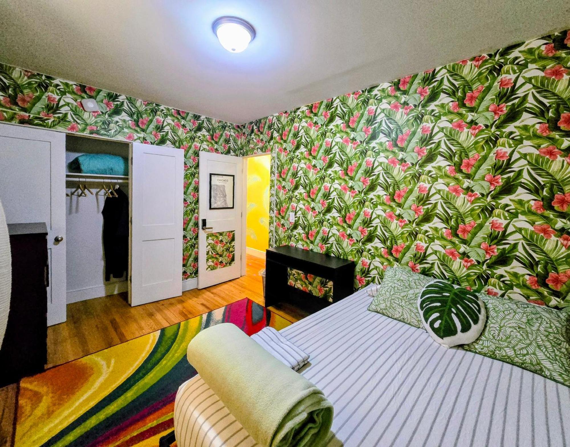 Tropical Comfort Room In Harlem Cozy Stay With Snacks & Style New York Dış mekan fotoğraf
