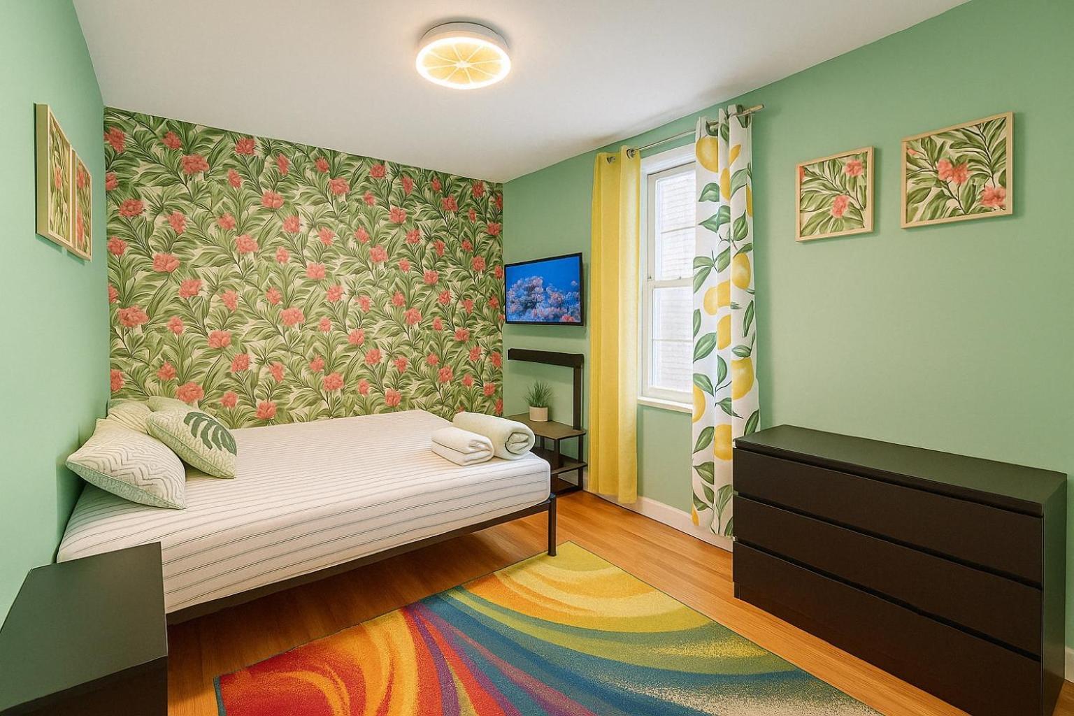 Tropical Comfort Room In Harlem Cozy Stay With Snacks & Style New York Dış mekan fotoğraf